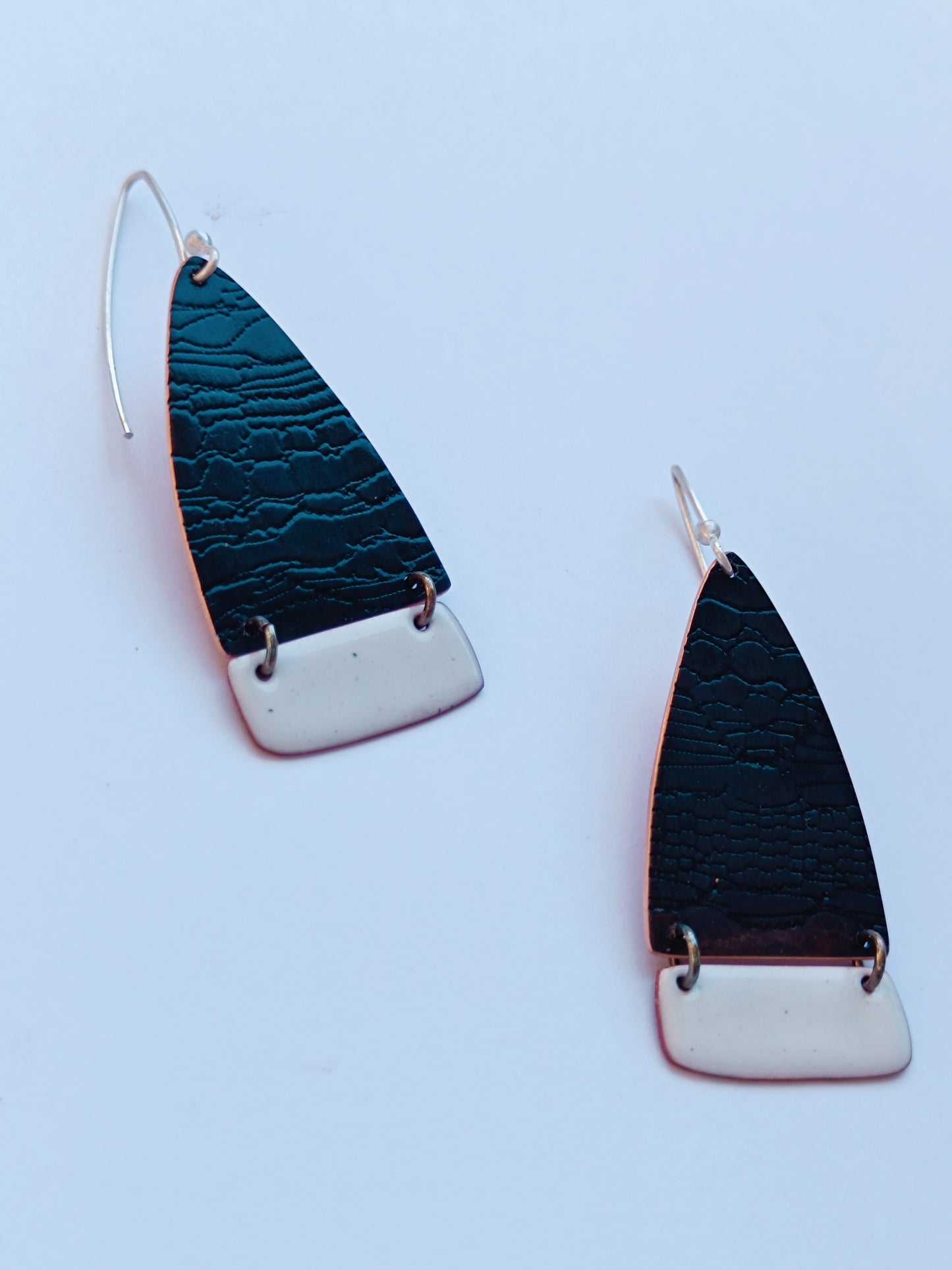Aros Nora 2